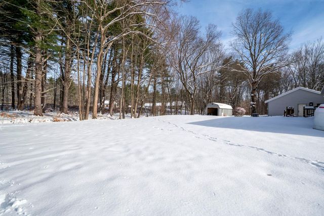 52 Green Street, Northwood, NH 03261