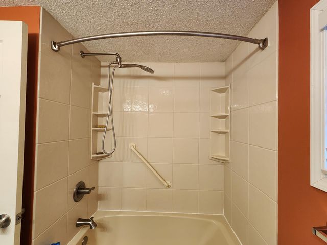 1814 Brookside Circle, Albert Lea, MN 56007