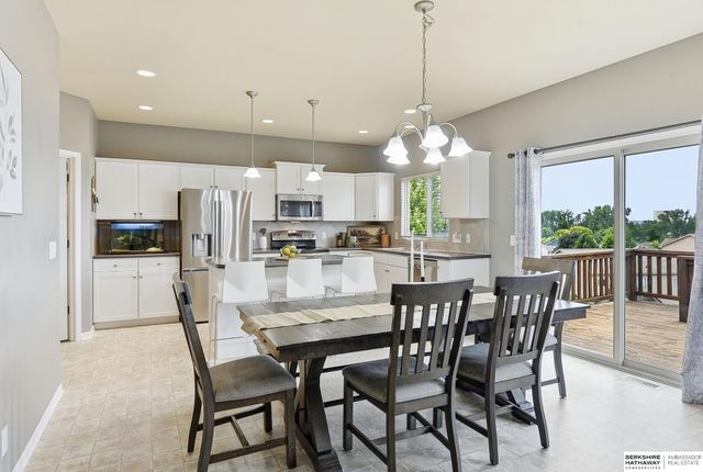 20313 Crystal Avenue, Gretna, NE 68028