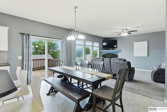 20313 Crystal Avenue, Gretna, NE 68028