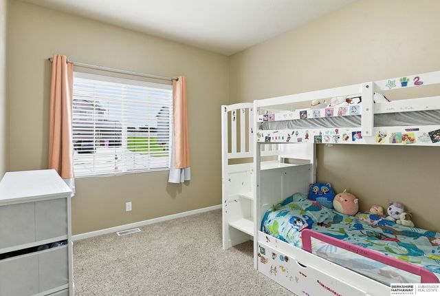 20313 Crystal Avenue, Gretna, NE 68028