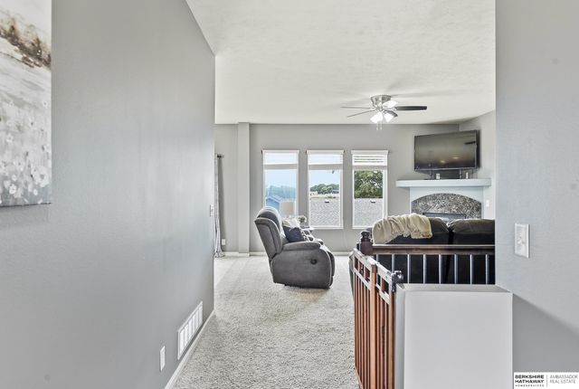 20313 Crystal Avenue, Gretna, NE 68028