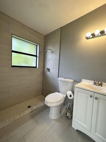 1490 Summit Run Circle, West Palm Beach, FL 33415