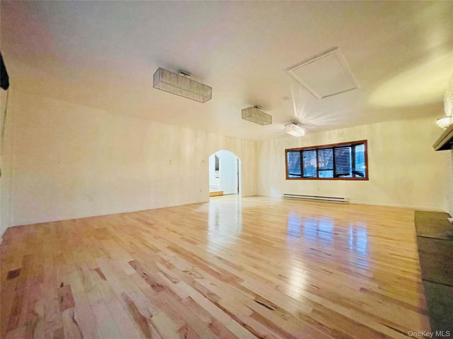 362 Avondale Drive, Shirley, NY 11967