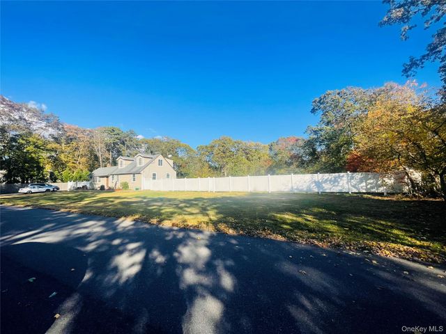 362 Avondale Drive, Shirley, NY 11967