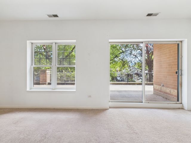 5100 W 96th Street 204, Oak Lawn, IL 60453