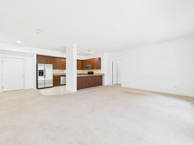 5100 W 96th Street 204, Oak Lawn, IL 60453