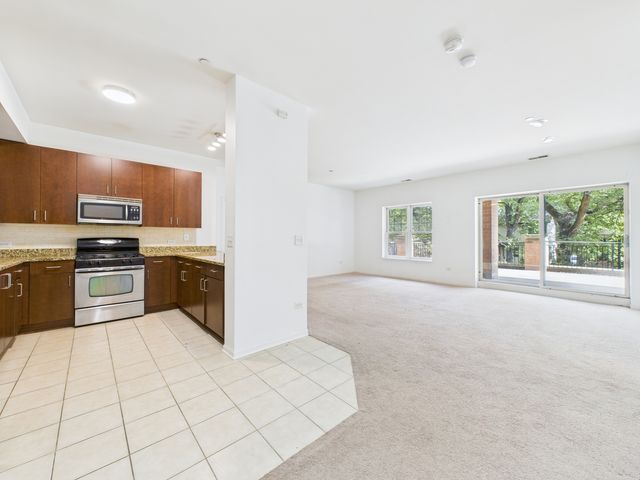 5100 W 96th Street 204, Oak Lawn, IL 60453