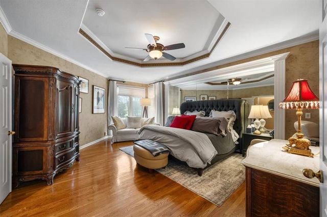 709 NE Lake Pointe Drive, Lee's Summit, MO 64064