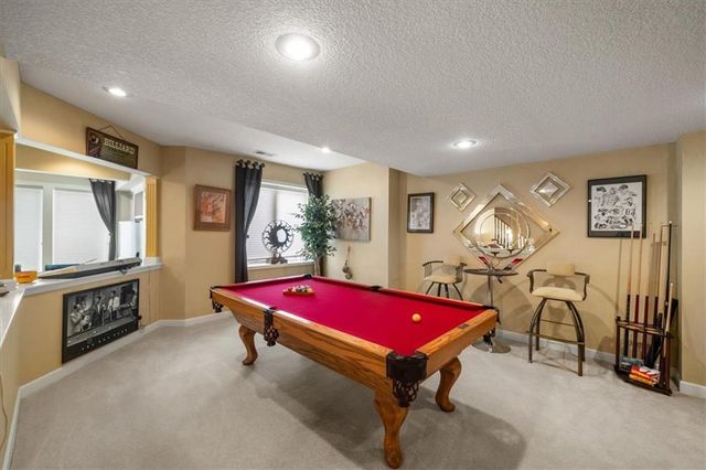 709 NE Lake Pointe Drive, Lee's Summit, MO 64064