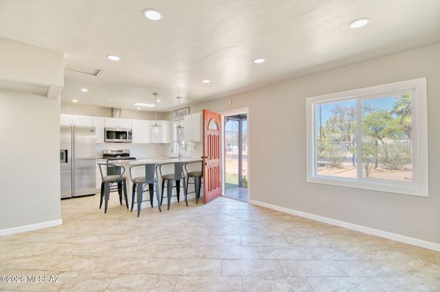 2613 N Calle De Romy, Tucson, AZ 85712