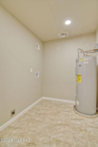 2613 N Calle De Romy, Tucson, AZ 85712