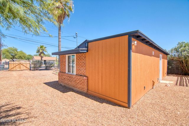 2613 N Calle De Romy, Tucson, AZ 85712