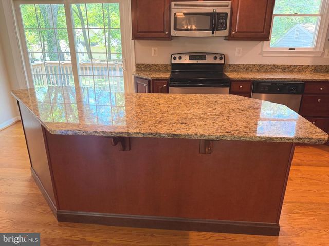 2711 MORAN DR, Waldorf, MD 20601