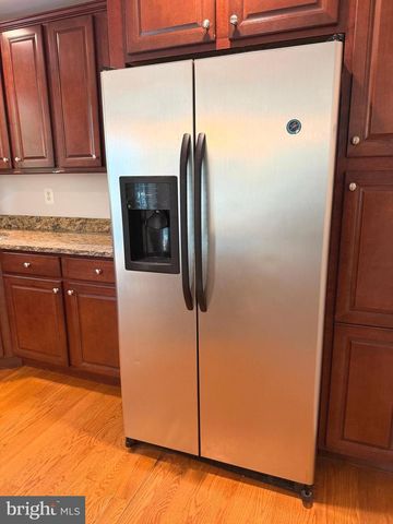 2711 MORAN DR, Waldorf, MD 20601