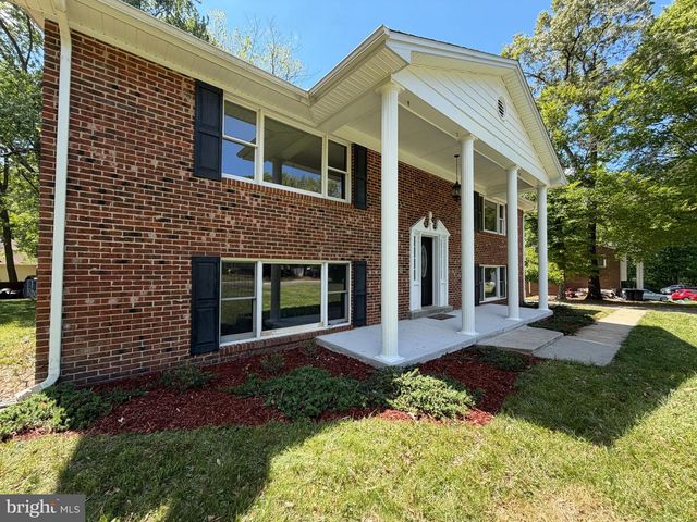 2711 MORAN DR, Waldorf, MD 20601