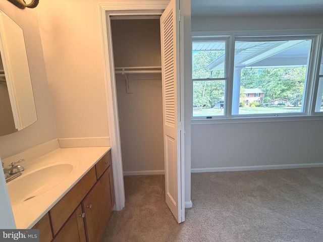2711 MORAN DR, Waldorf, MD 20601