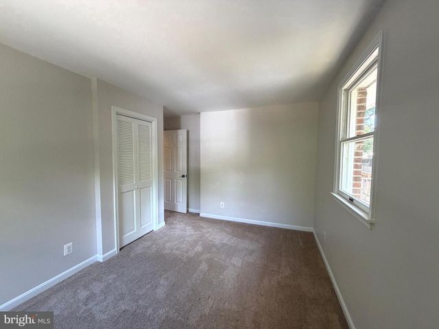 2711 MORAN DR, Waldorf, MD 20601