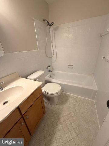2711 MORAN DR, Waldorf, MD 20601