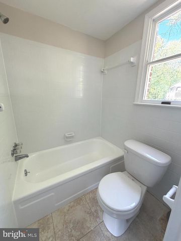 2711 MORAN DR, Waldorf, MD 20601