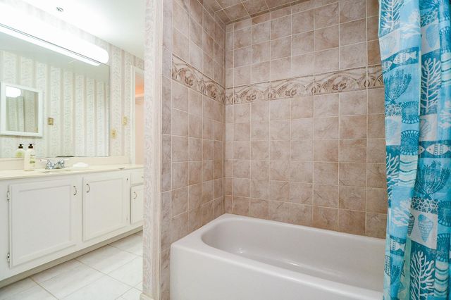 5150 Hidalgo Street 1305, Houston, TX 77056