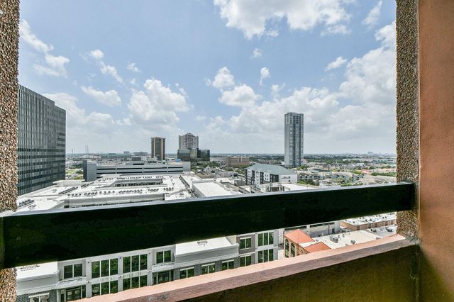 5150 Hidalgo Street 1305, Houston, TX 77056