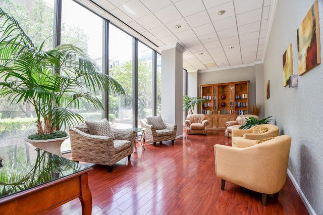 5150 Hidalgo Street 1305, Houston, TX 77056
