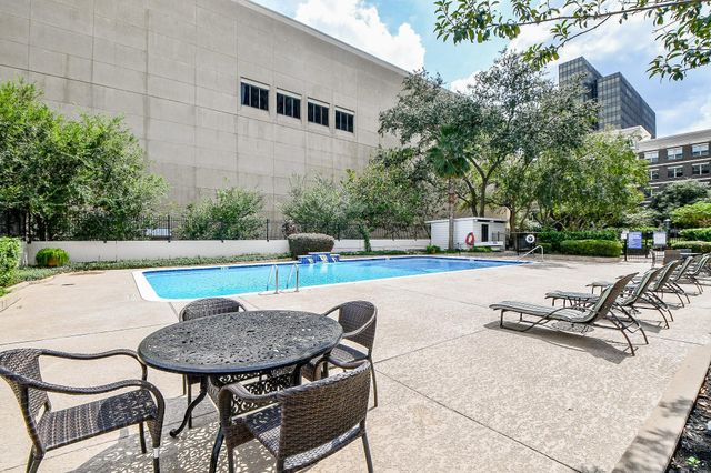 5150 Hidalgo Street 1305, Houston, TX 77056