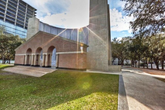 5150 Hidalgo Street 1305, Houston, TX 77056