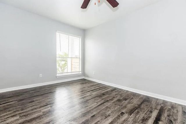 4400 Memorial Drive 34-2219, Houston, TX 77007