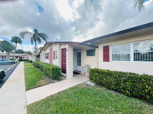 2990 Crosley Drive E G, West Palm Beach, FL 33415