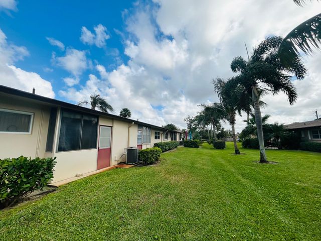2990 Crosley Drive E G, West Palm Beach, FL 33415
