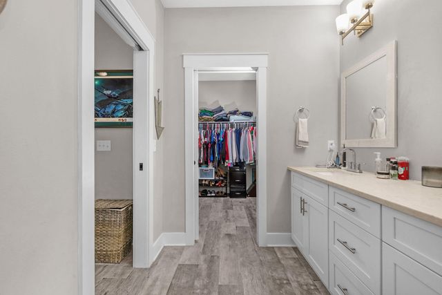 8914 Timber Lane, Navarre, FL 32566