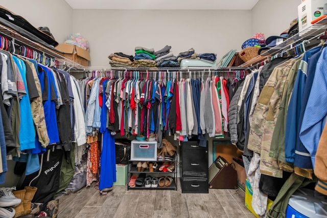 8914 Timber Lane, Navarre, FL 32566