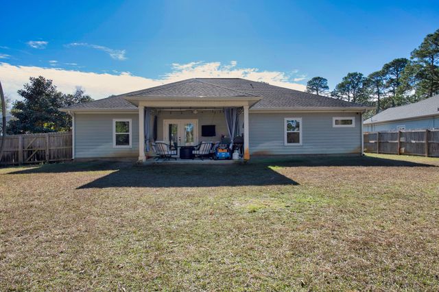 8914 Timber Lane, Navarre, FL 32566