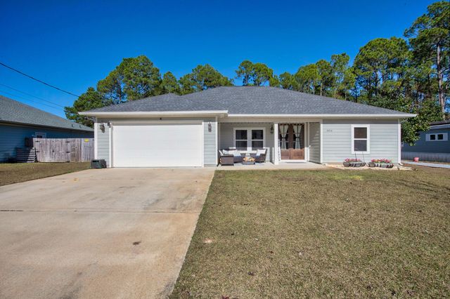 8914 Timber Lane, Navarre, FL 32566