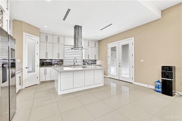 5748 Abbey Court, Brownsville, TX 78526