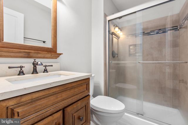 433 ALBANY ST, Fredericksburg, VA 22407