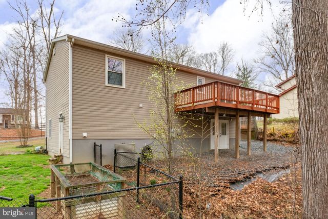 433 ALBANY ST, Fredericksburg, VA 22407