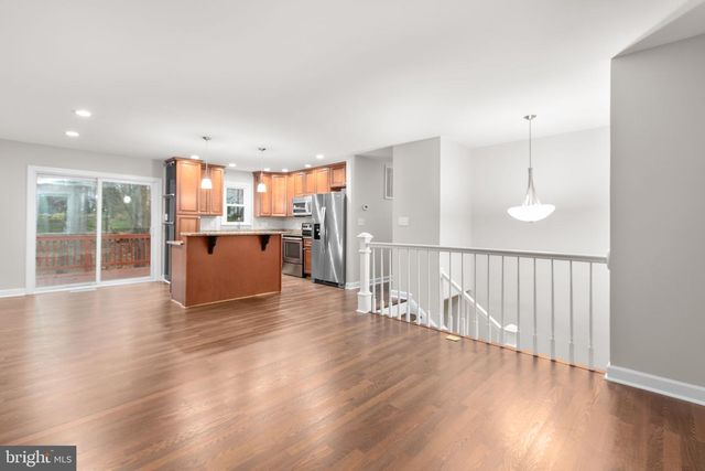 433 ALBANY ST, Fredericksburg, VA 22407