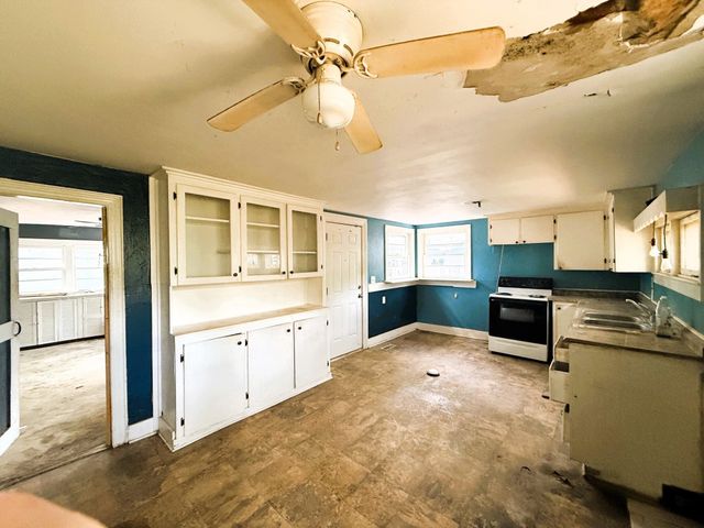 515 30th Ave. N, Myrtle Beach, SC 29577