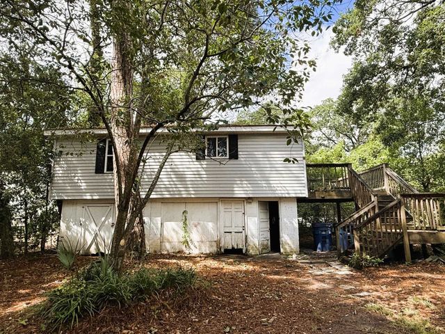 515 30th Ave. N, Myrtle Beach, SC 29577