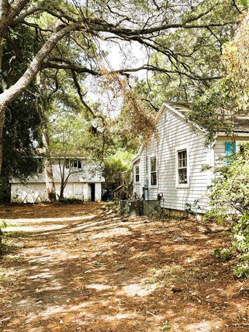 515 30th Ave. N, Myrtle Beach, SC 29577