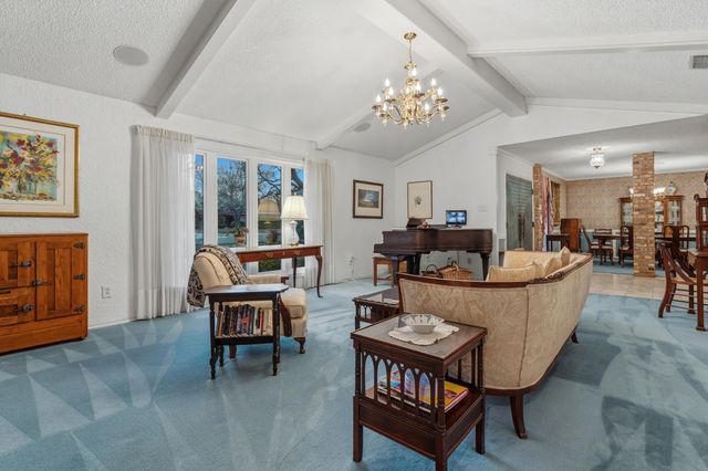 305 Wayne Avenue, Lubbock, TX 79416