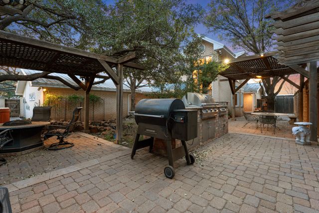 305 Wayne Avenue, Lubbock, TX 79416