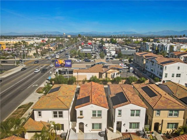 1692 W Trapezoid, Anaheim, CA 92802