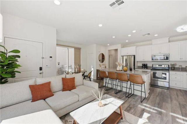 1692 W Trapezoid, Anaheim, CA 92802