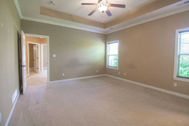 5305 CHAMOIS DR, Columbia, MO 65203