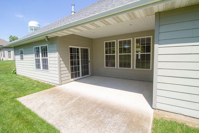 5305 CHAMOIS DR, Columbia, MO 65203