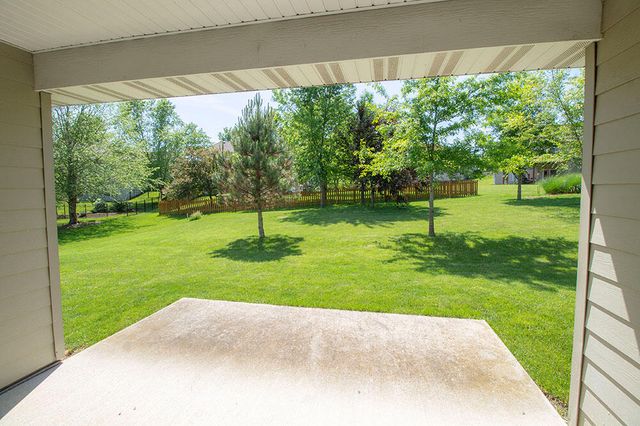 5305 CHAMOIS DR, Columbia, MO 65203